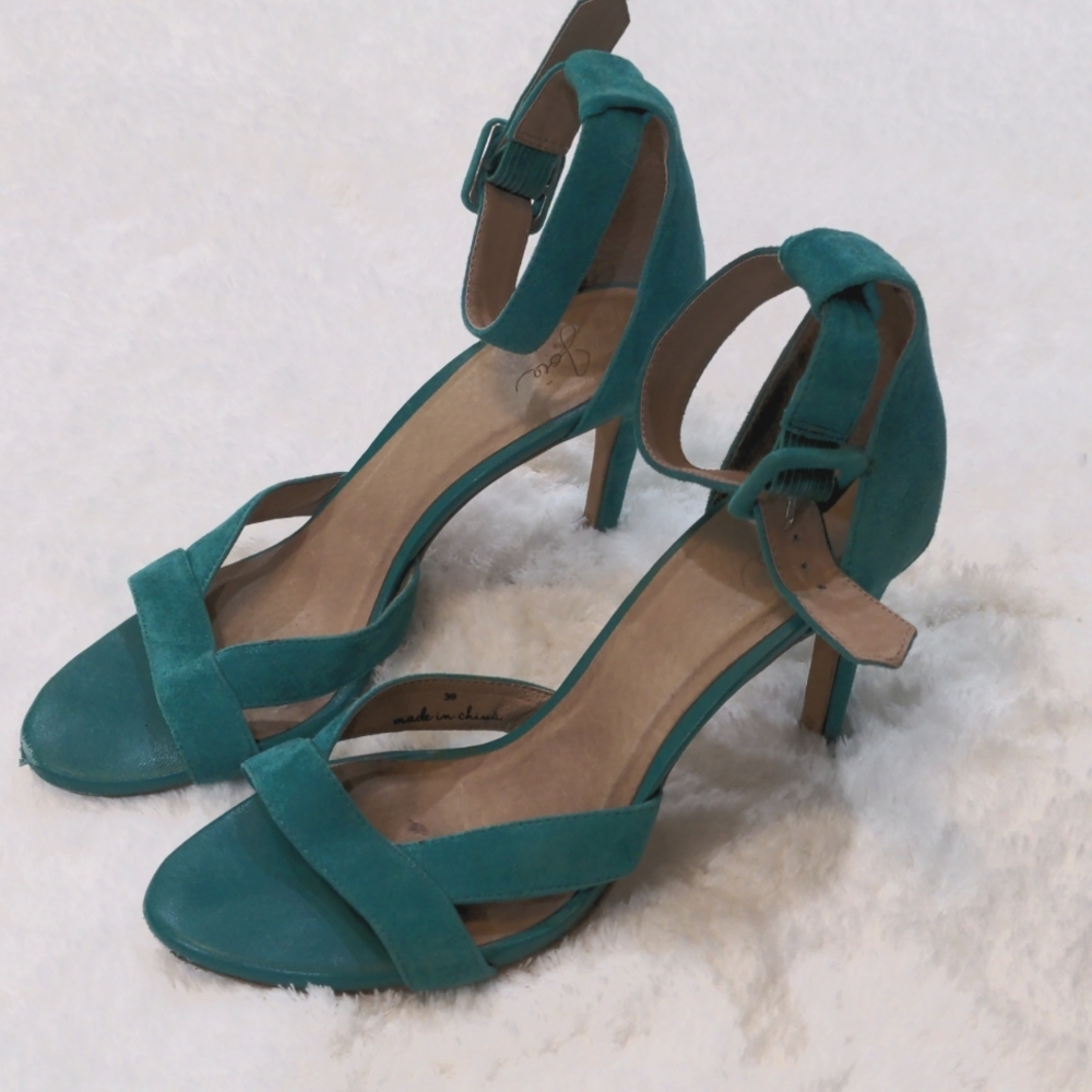 Joie Sandals